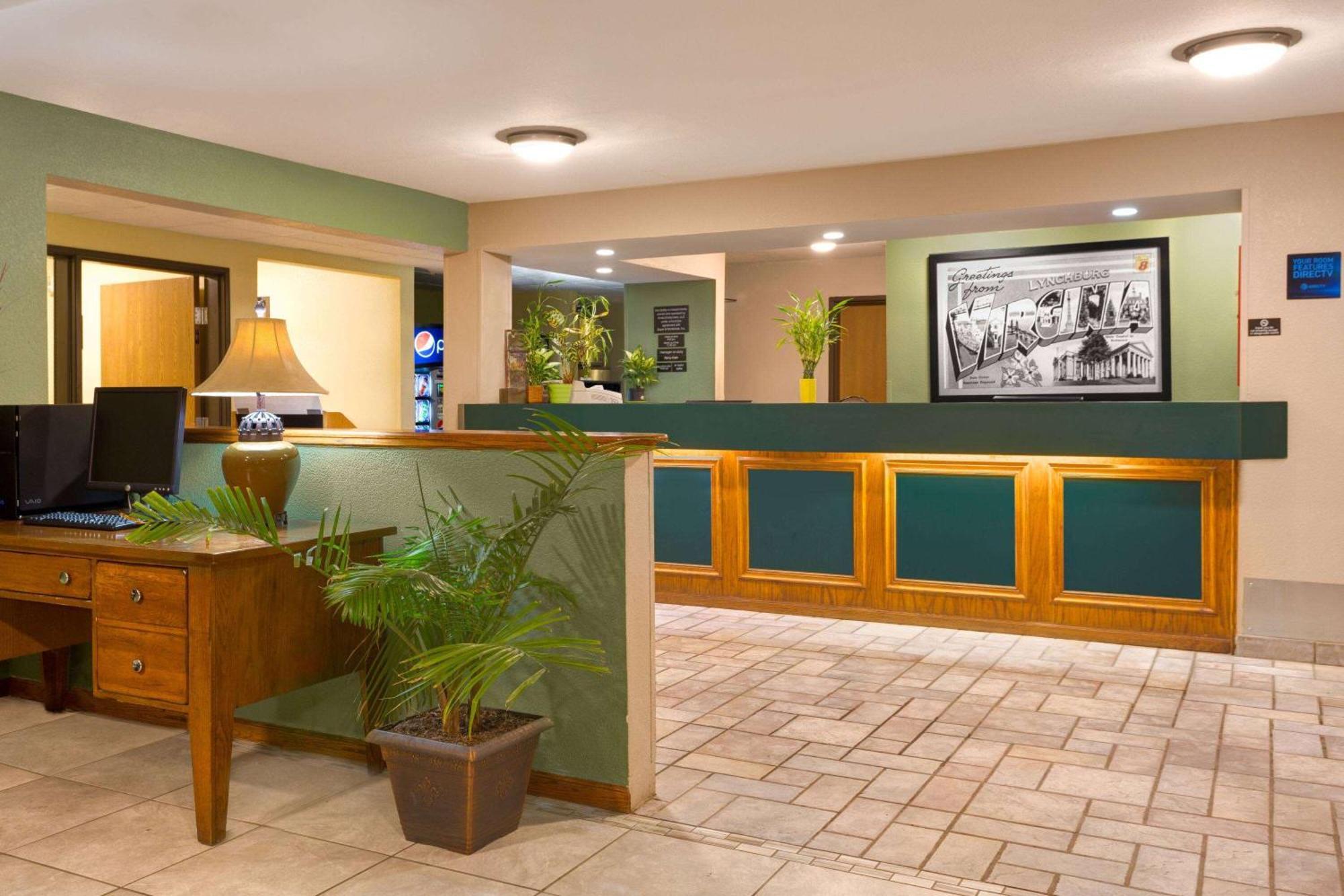ซูเปอร์ 8 บาย วินด์แฮม ลินซ์บูร์ก เวอร์จิเนีย Hotel ลินช์เบิร์ก ภายนอก รูปภาพ